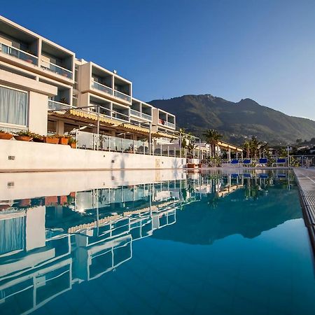 Elma Park Hotel Terme & Spa Казамиччола-Терме Экстерьер фото
